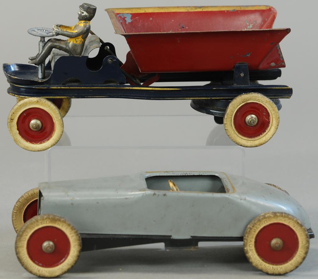 TWO KINGSBURY WIND-UP AUTOS (1 of 4)