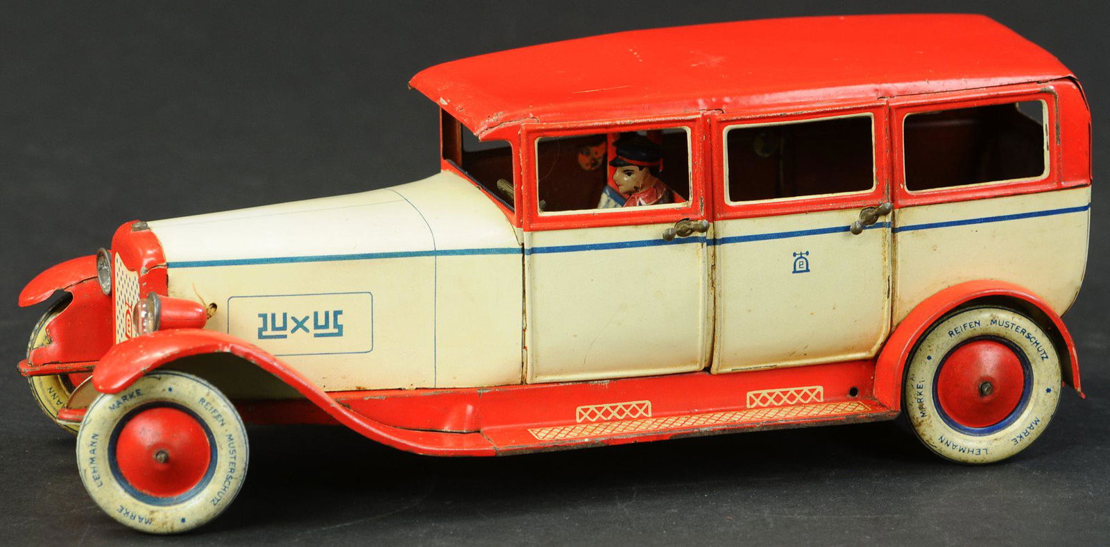 LEHMANN LUXUS LIMOUSINE (1 of 4)