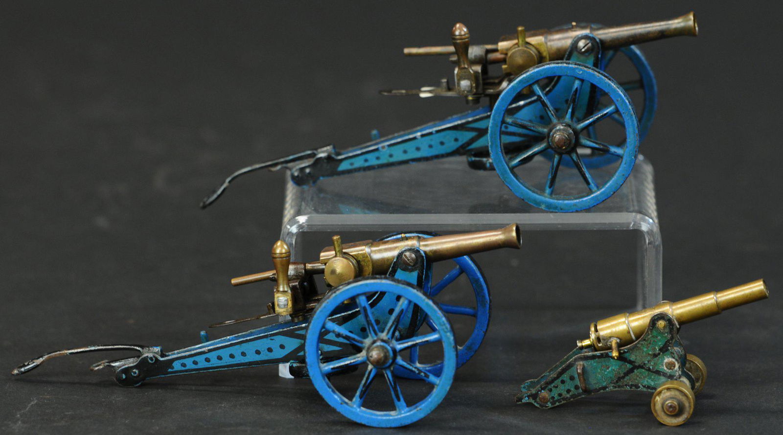 THREE MARKLIN CANNONS (1 of 4)