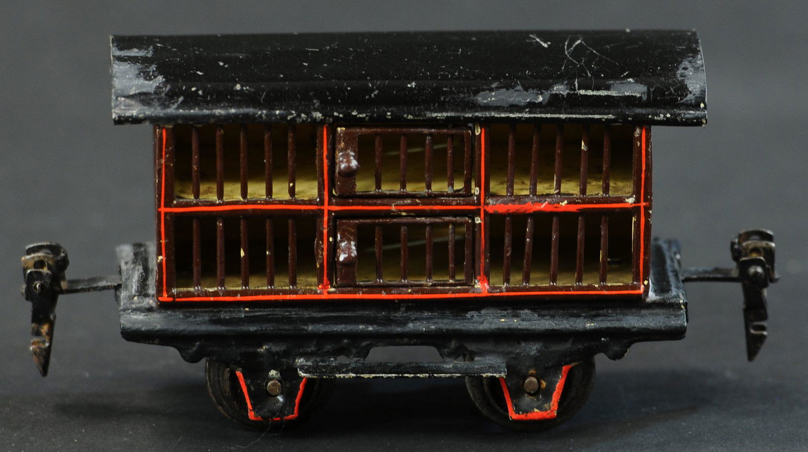 MARKLIN CHICKEN CAR (1 of 4)