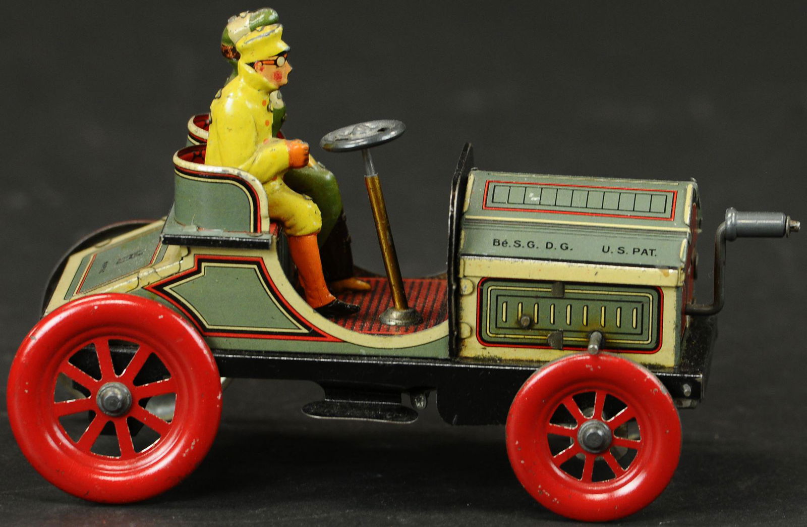 HESS MOBILE RACER W/ TWO FIGURES (1 of 4)