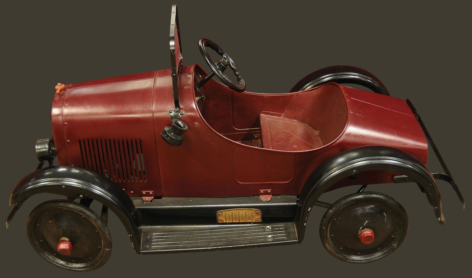 STEELCRAFT STUTZ PEDAL CAR (1 of 4)