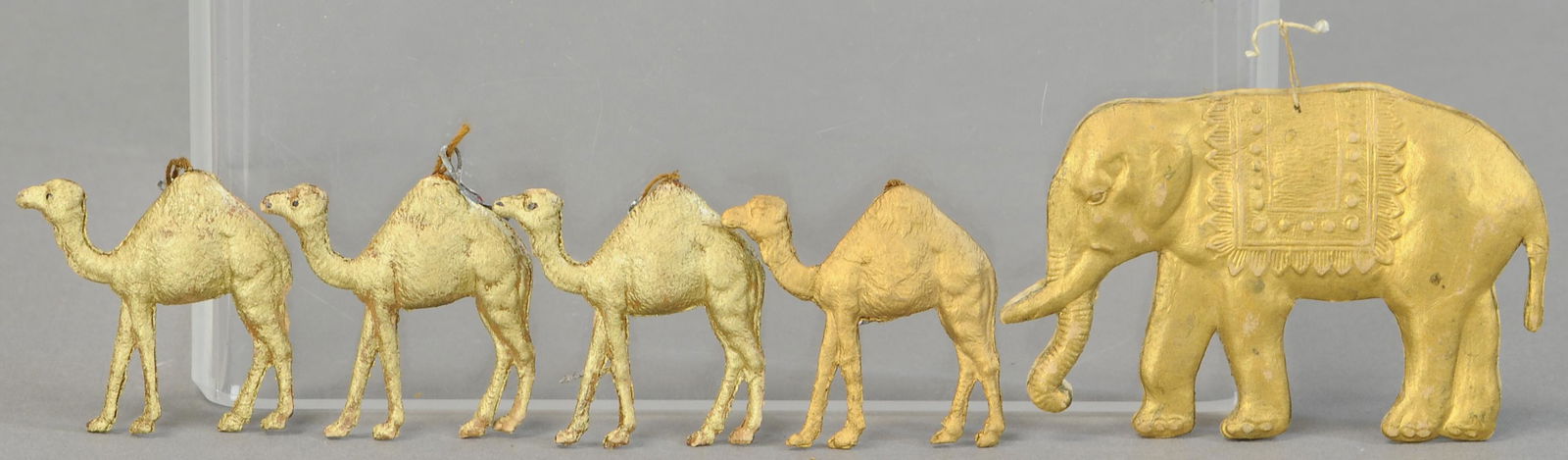 GROUPING OF SEVEN CONTEMPORARY DRESDEN ANIMALS (1 of 2)