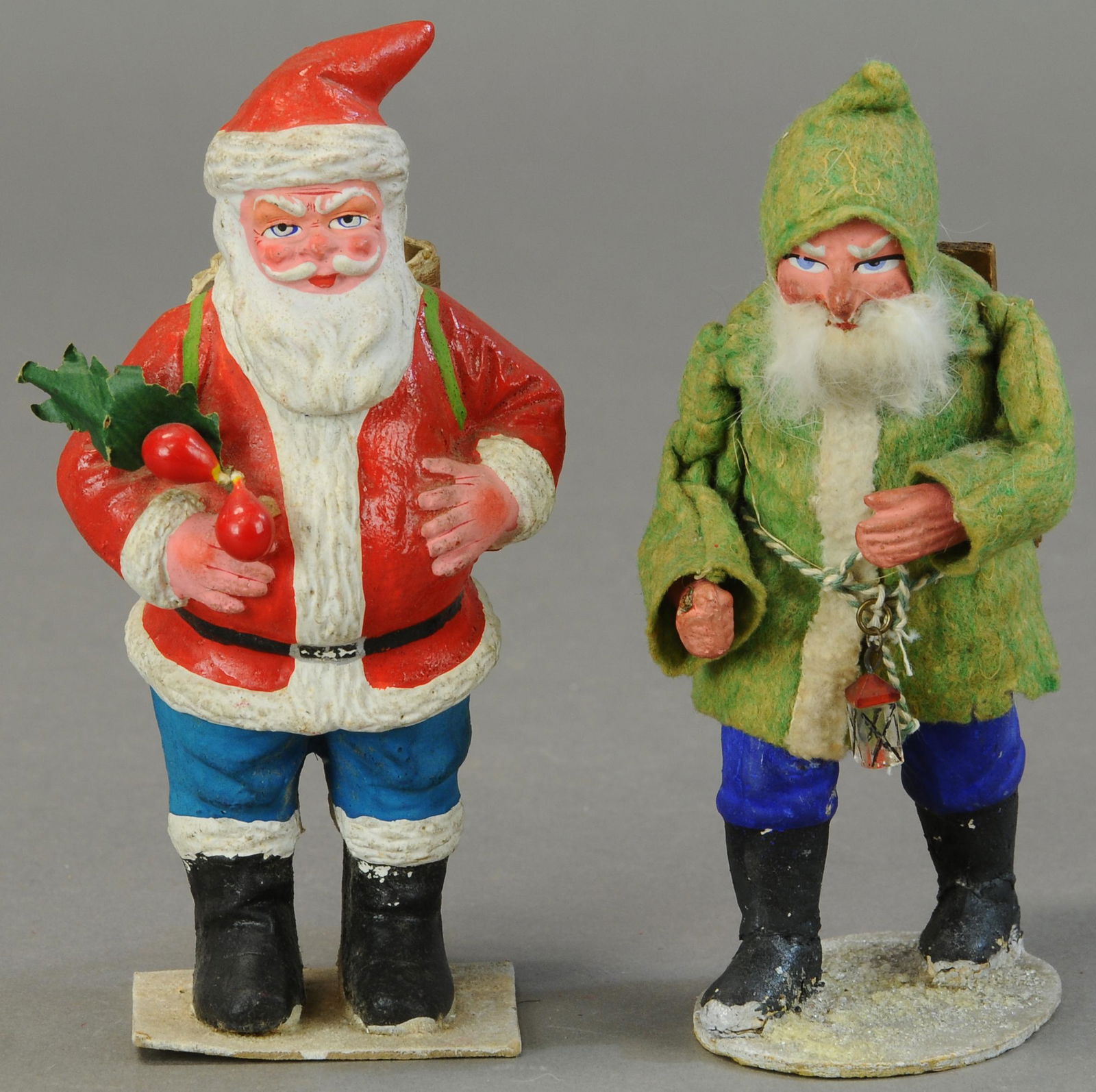 TWO SMALL SANTA CLAUS FIGURES (1 of 3)