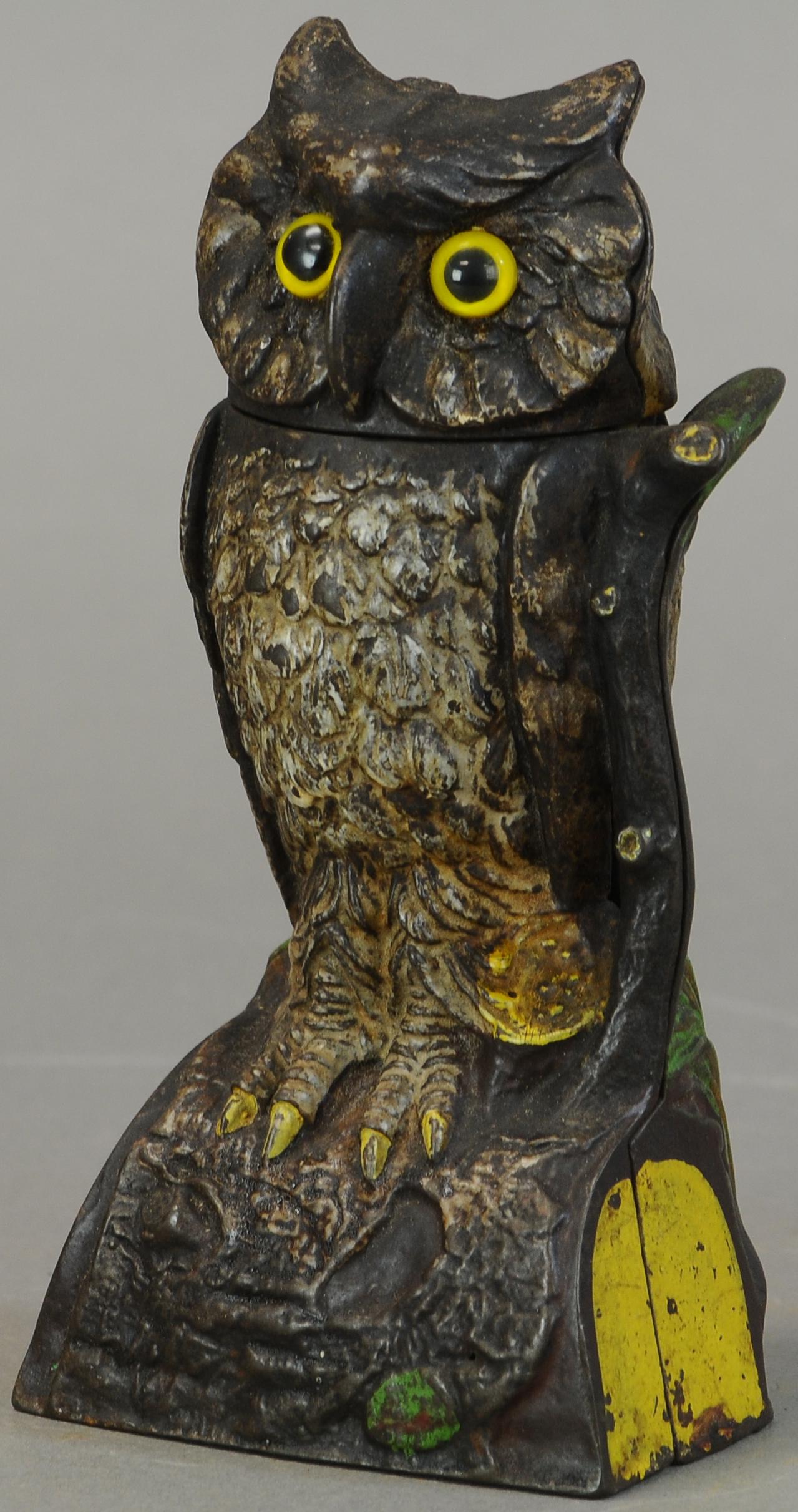 OWL TURNS HEAD MECHANICAL BANK (1 of 3)