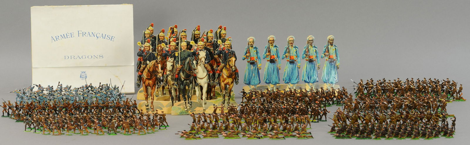 HEINRICHSON FLAT SOLDIER SETS (1 of 7)