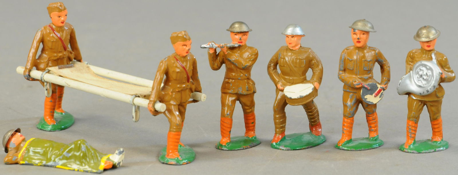 BARCLAY ARMY FIGURES W/ STRETCHER (1 of 2)