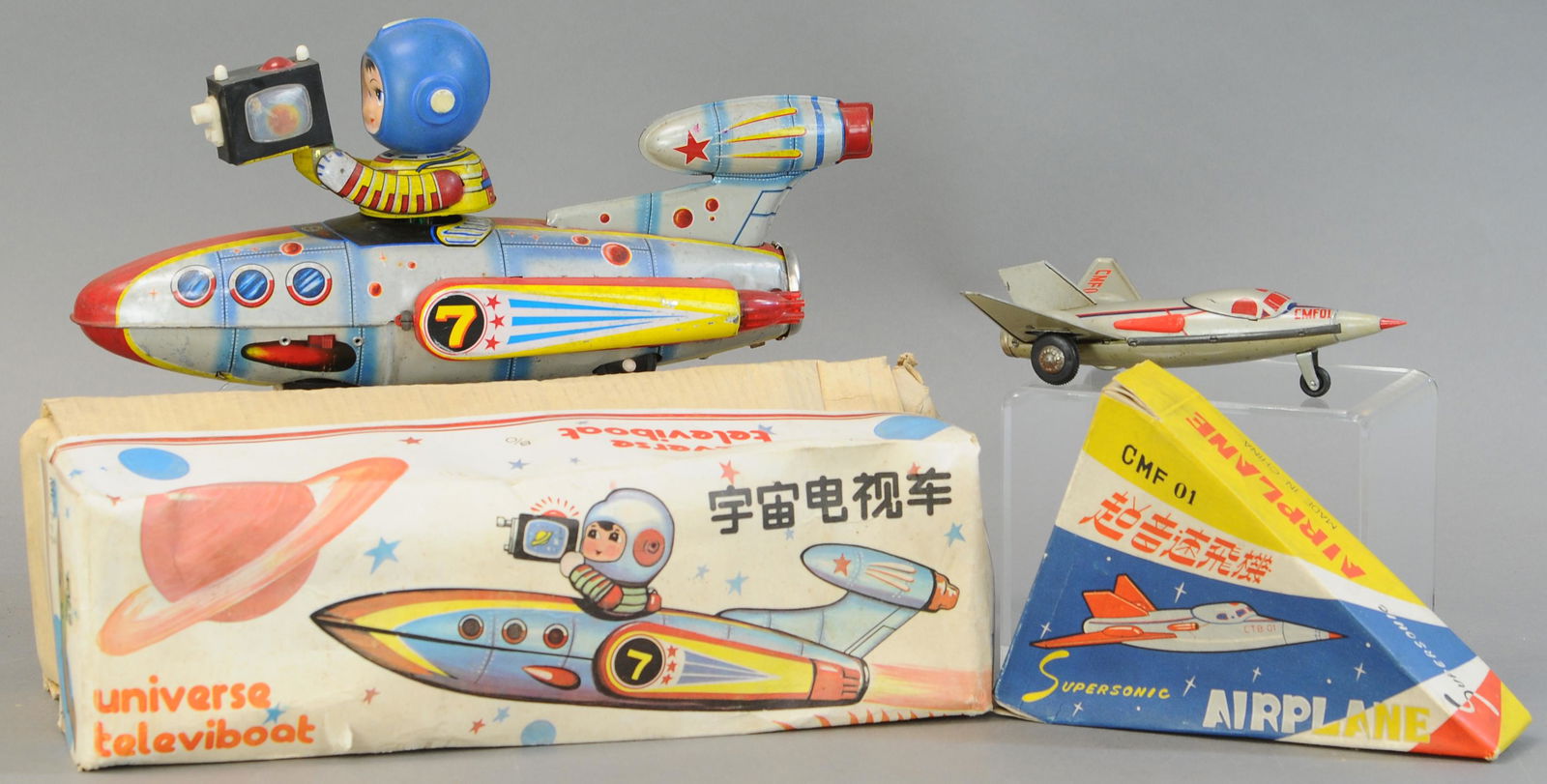 TWO BOXED CHINESE SPACE SHIPS (1 of 3)