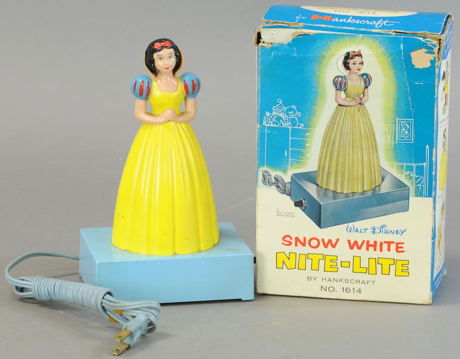 BOXED DISNEY SNOW WHITE NITE-LITE (1 of 3)