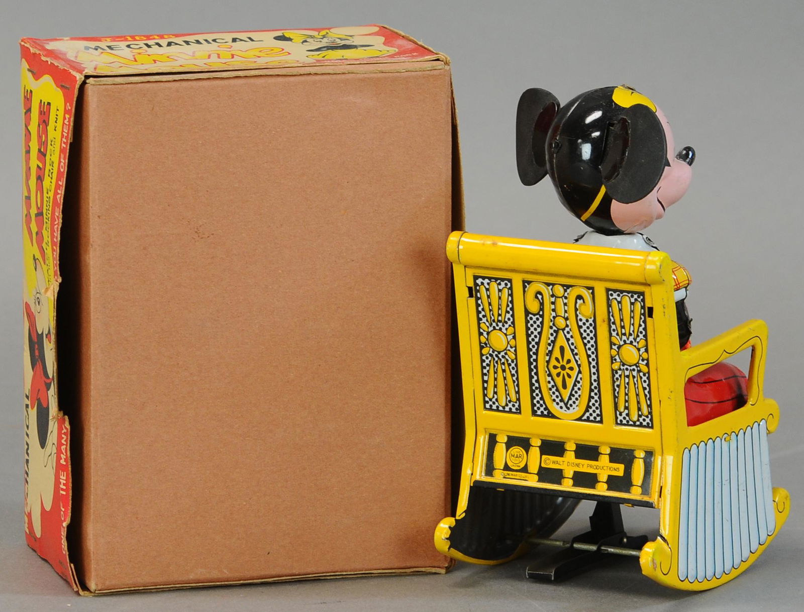 BOXED LINEMAR MINNIE MOUSE KNITTER (1 of 3)