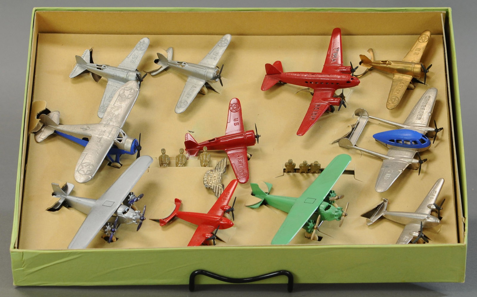 AROUND THE WORLD TOOTSIETOY SPEEDY AEROPLANE: 413. AROUND THE WORLD TOOTSIETOY SPEEDY AEROPLANE | Box 16" w. | All Original Condition. | $300 - $600
