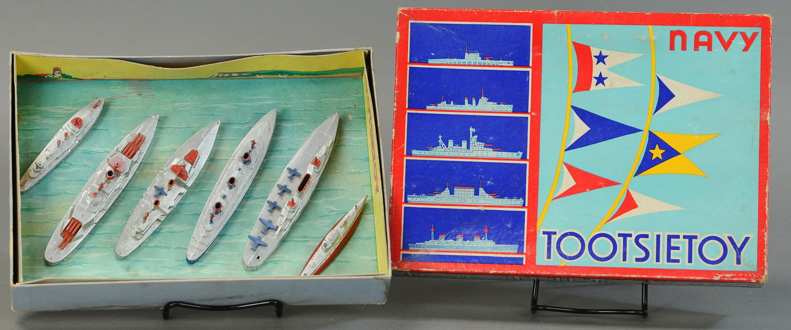 TOOTSIETOY NAVY SET #5750 (1 of 2)
