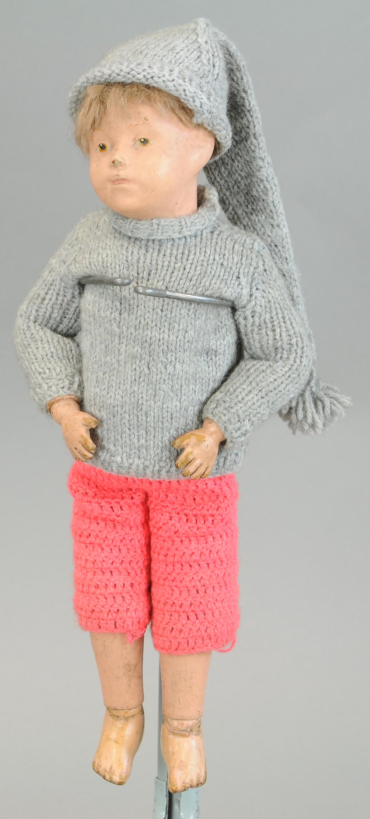 SCHOENHUT DOLL (1 of 3)