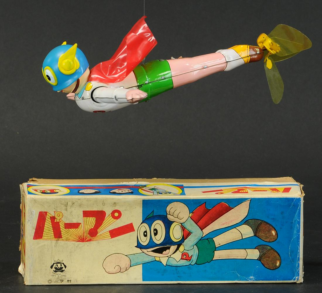 407. ASAKUSA SPACE MAN FLYER TOY | Wind-up, activation (1 of 3)