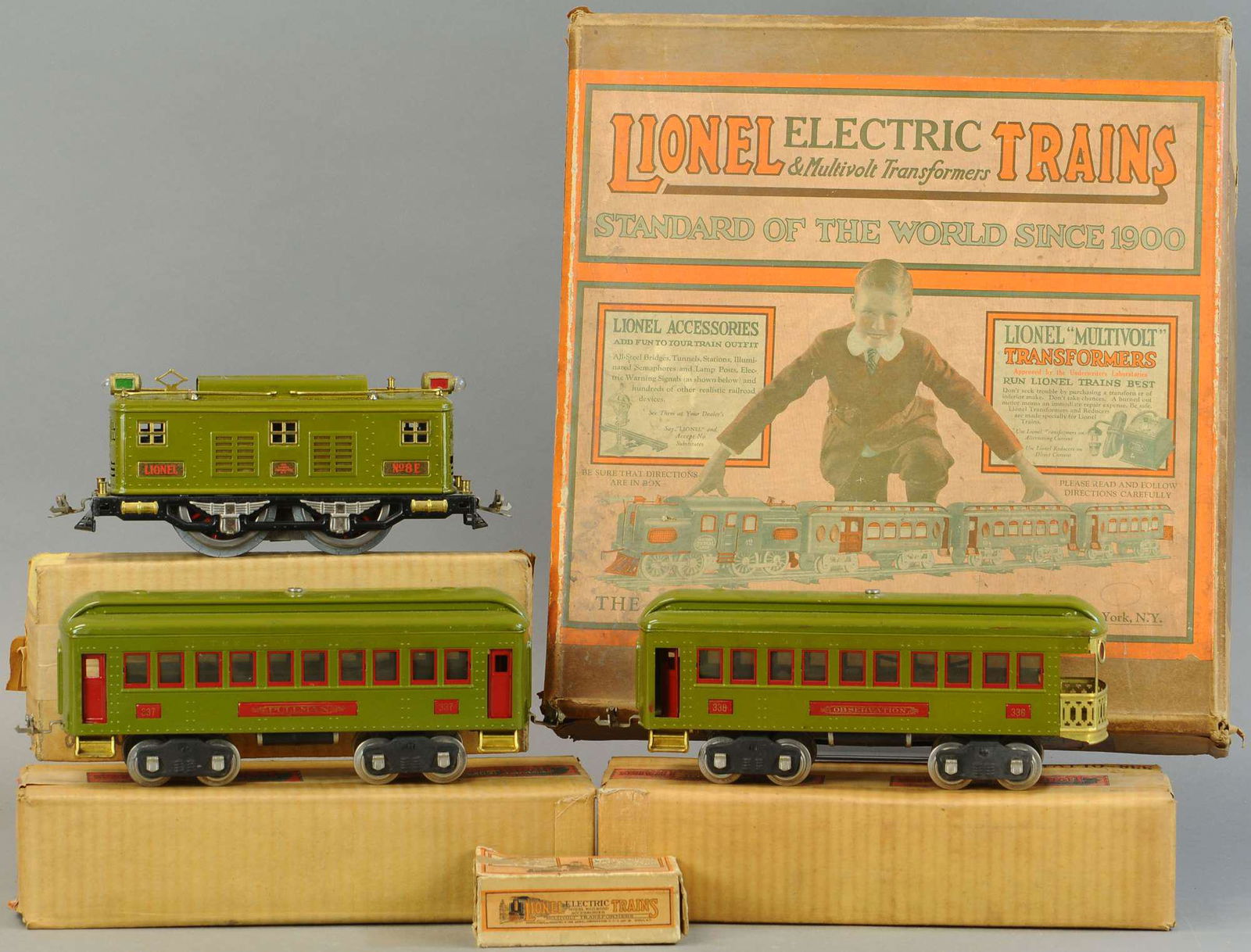 LIONEL OUTFIT #347 BOXED SET (1 of 4)