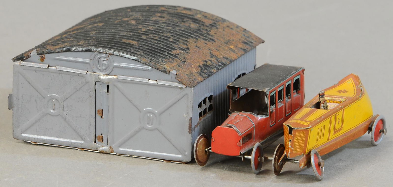 GARAGE W/ TWO AUTO PENNY TOYS (1 of 3)