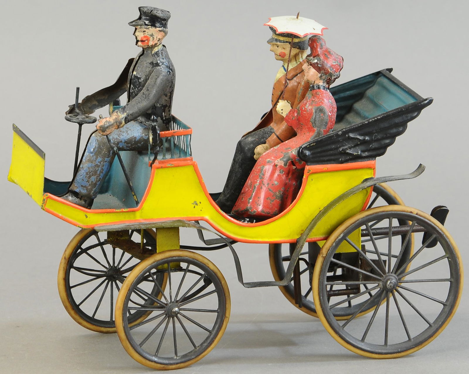 BING HORSELESS CARRIAGE AUTO W/ FIGURES (1 of 4)