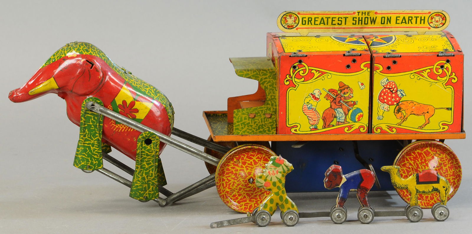 LINDSTROM MENAGERIE CIRCUS WAGON (1 of 3)