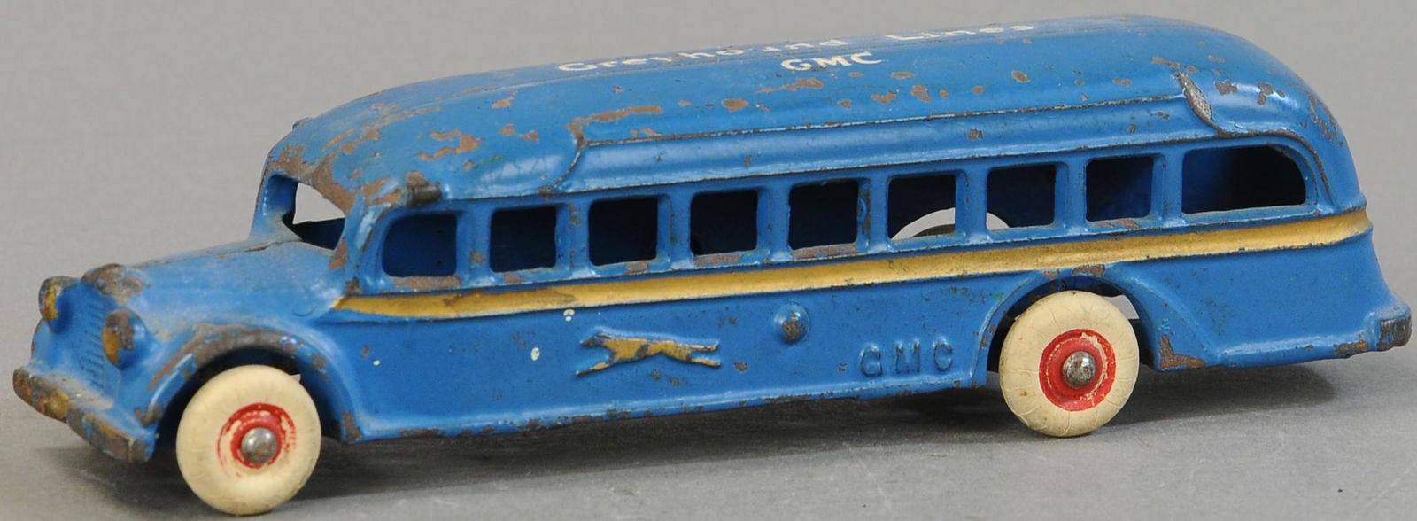 ARCADE GMC GREYHOUND BUS (1 of 4)