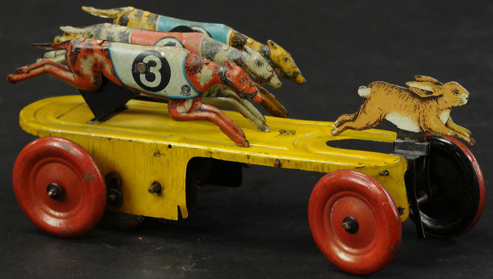 GUNTHERMANN GREYHOUND RABBIT CHASE (1 of 5)