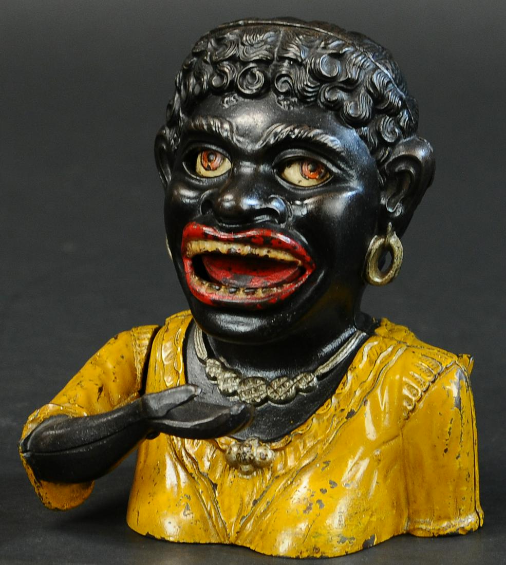 DINAH SHORT SLEEVE MECHANICAL BANK (1 of 5)