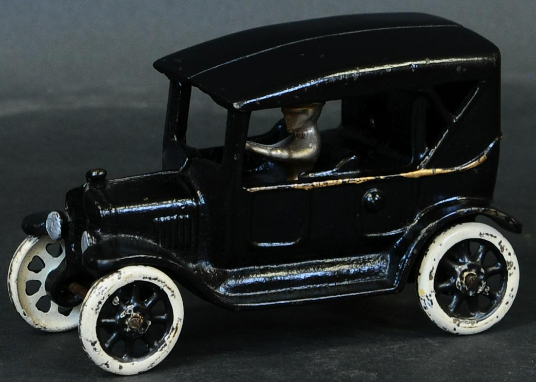 ARCADE MODEL T STILL BANK (1 of 3)