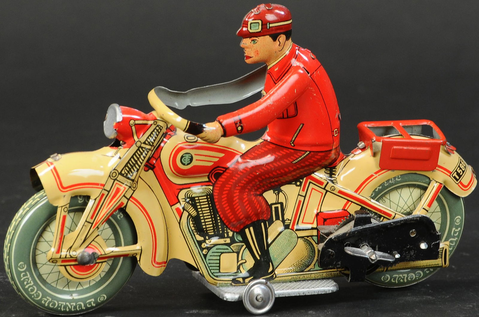 TIPPCO TOURING MOTORCYCLE RIDER (1 of 3)