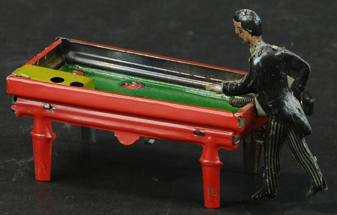 KELLERMANN BILLIARD PLAYER PENNY TOY (1 of 3)