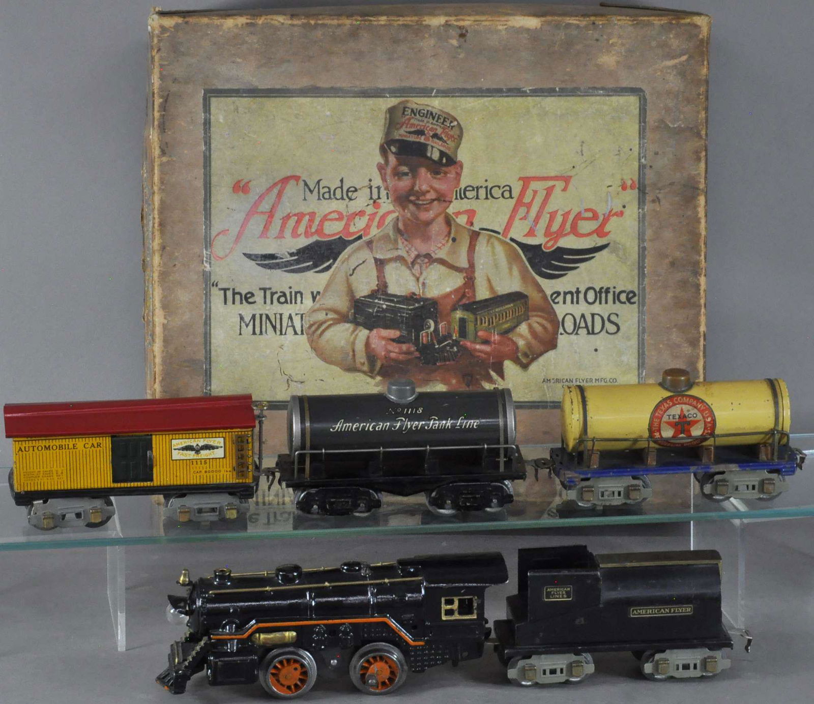 BOXED AMERICAN FLYER SET (1 of 4)