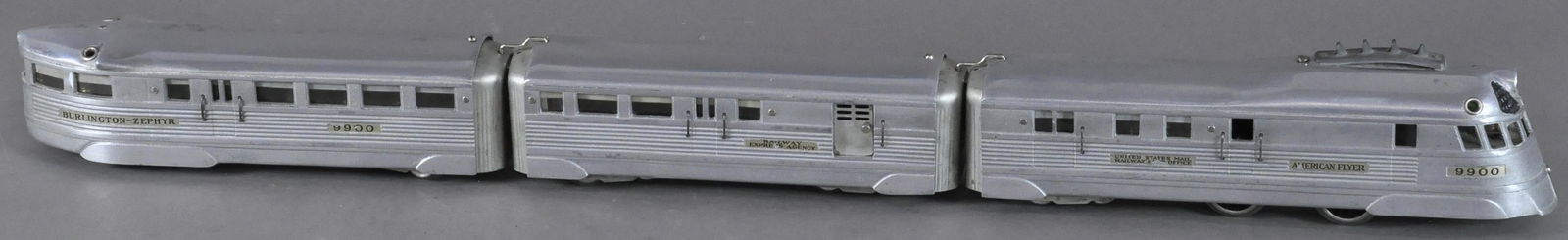 AMERICAN FLYER 9900 STREAMLINER (1 of 4)