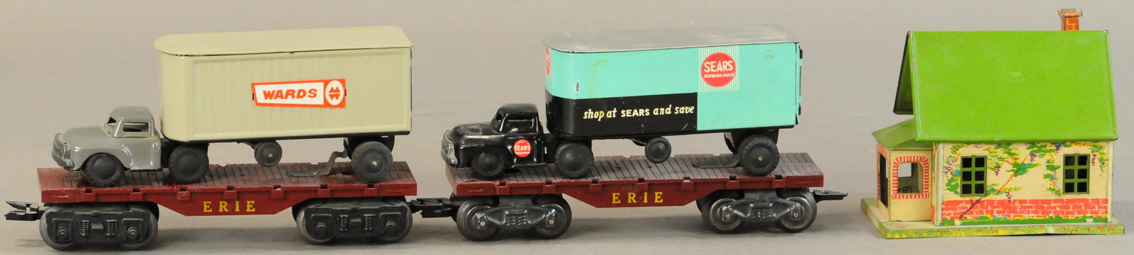 LIONEL VILLA & MARX TRACTOR TRAILER TRANSPORTS (1 of 4)
