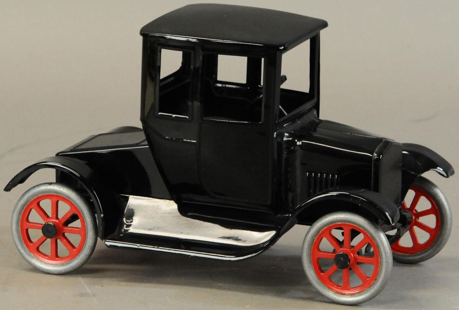 BUDDY L FORD FLIVVER COUPE (1 of 4)