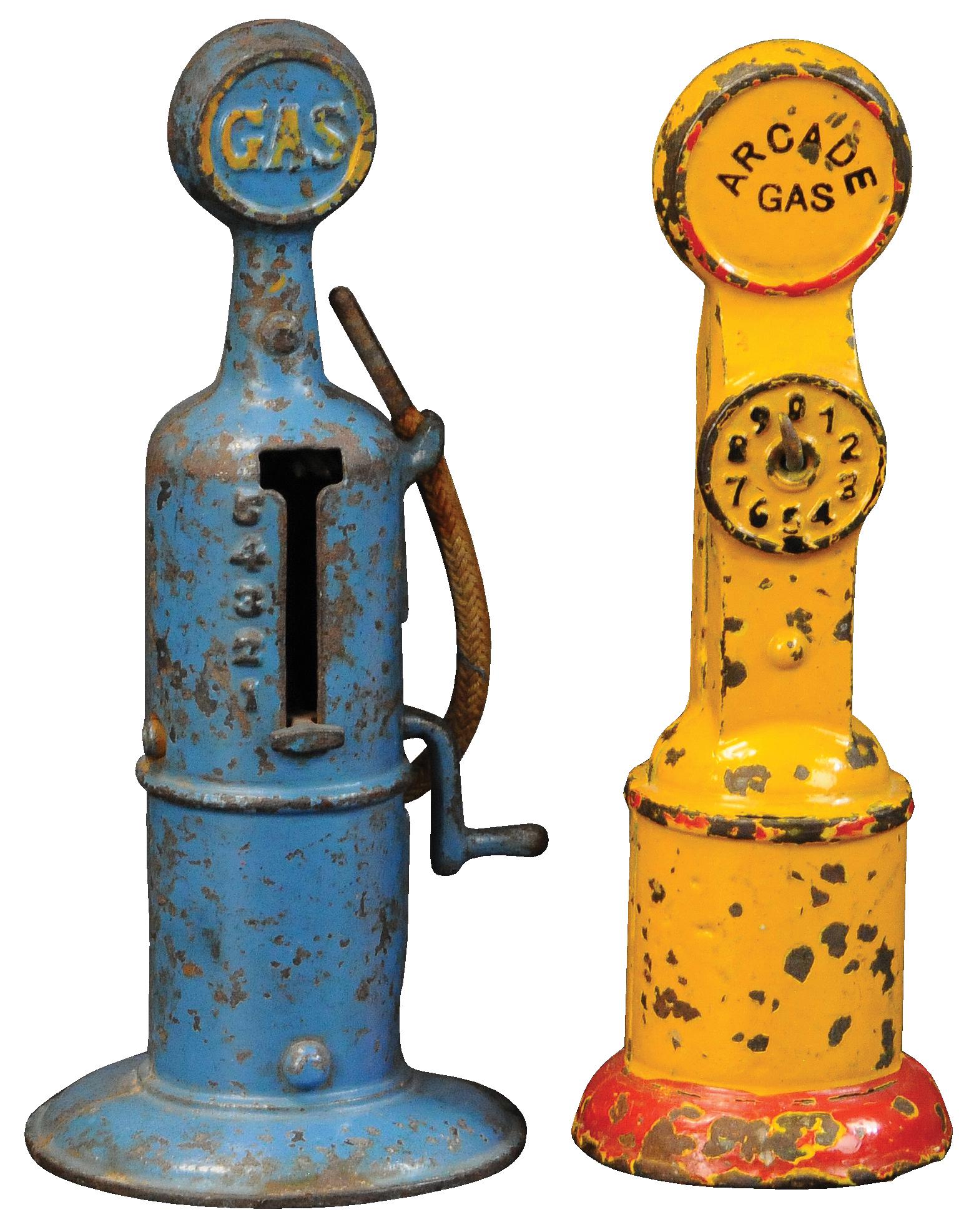 TWO ARCADE GASONLINE PUMPS (1 of 3)