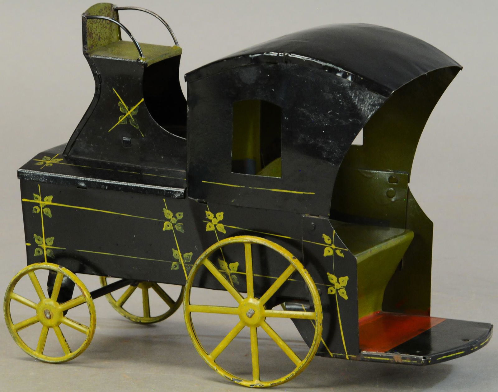 CONVERSE TIN HANSOM CAB (1 of 4)