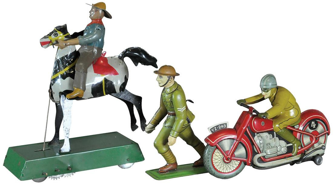 BRONCOS, BIKES AND BATTALIONS (1 of 3)