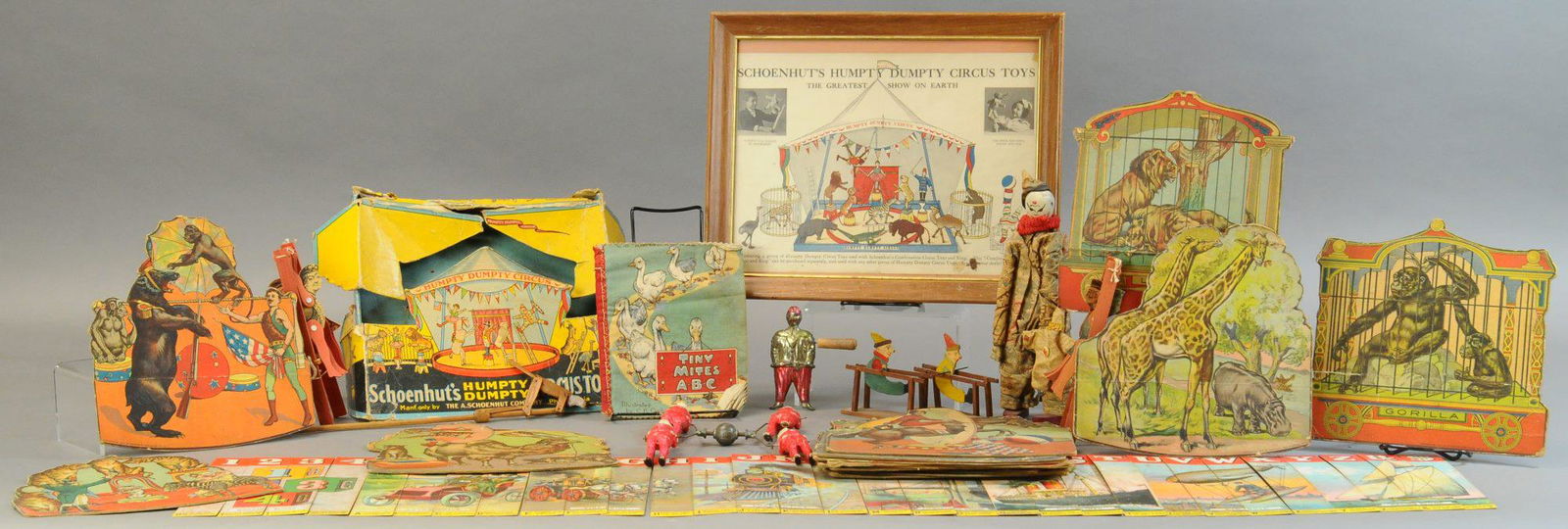 THE BIG TOP CIRCUS LOT (1 of 6)