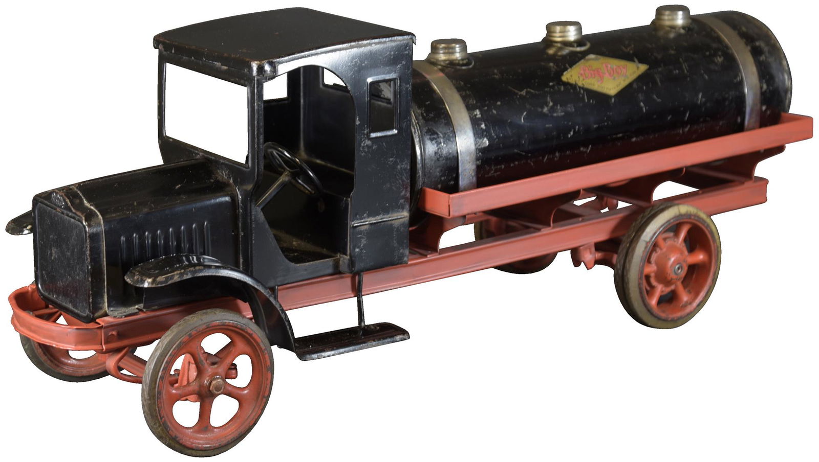 KELMET BIG BOY OIL TANK TRUCK (1 of 3)