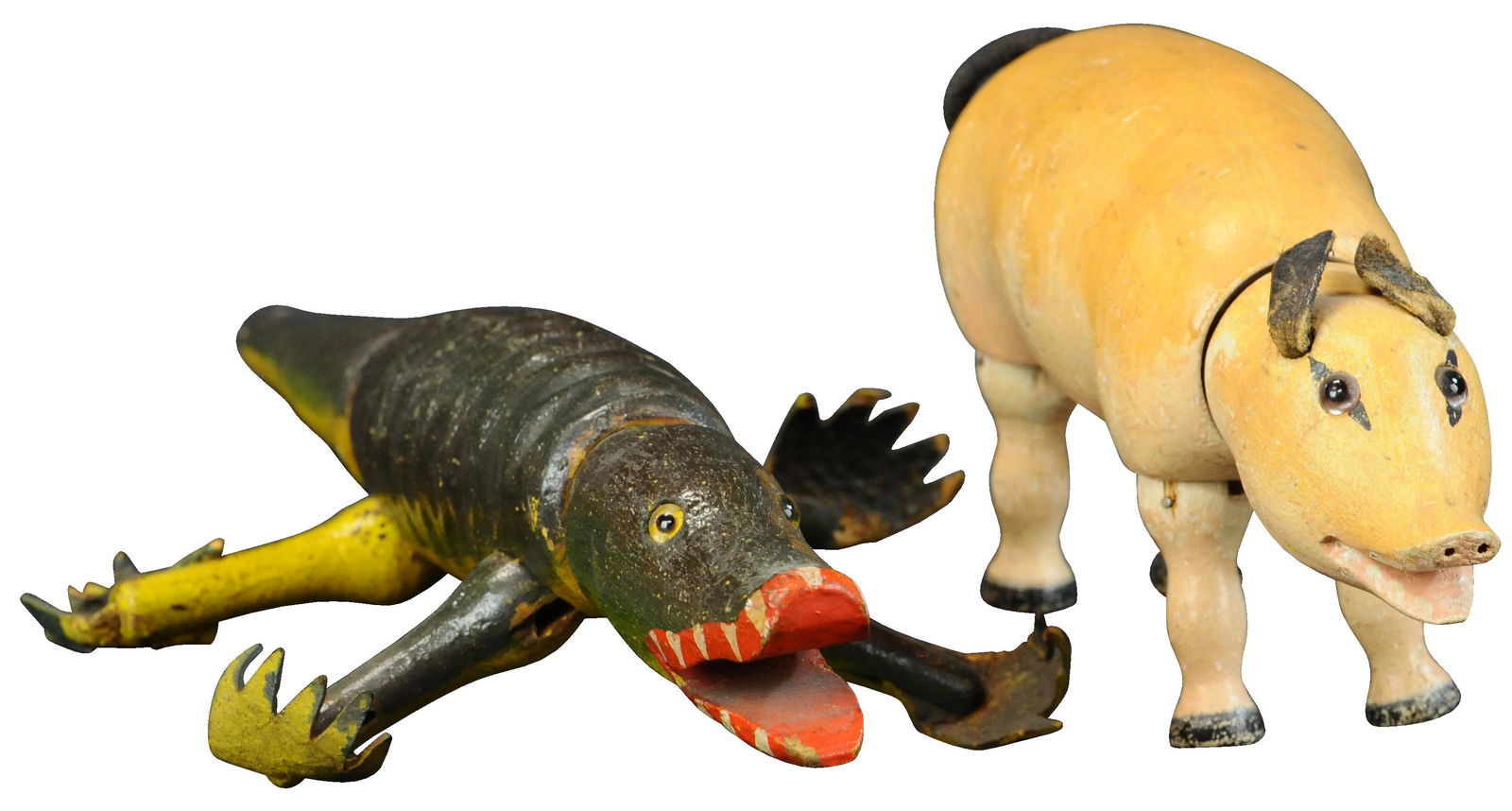 SCHOENHUT GLASS0EYED ALLIGATOR & PIG (1 of 4)