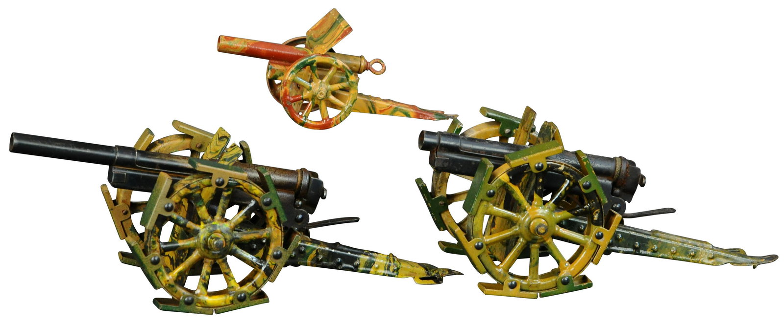 MARKLIN EARLY TINPLATE FIELD GUNS (1 of 4)