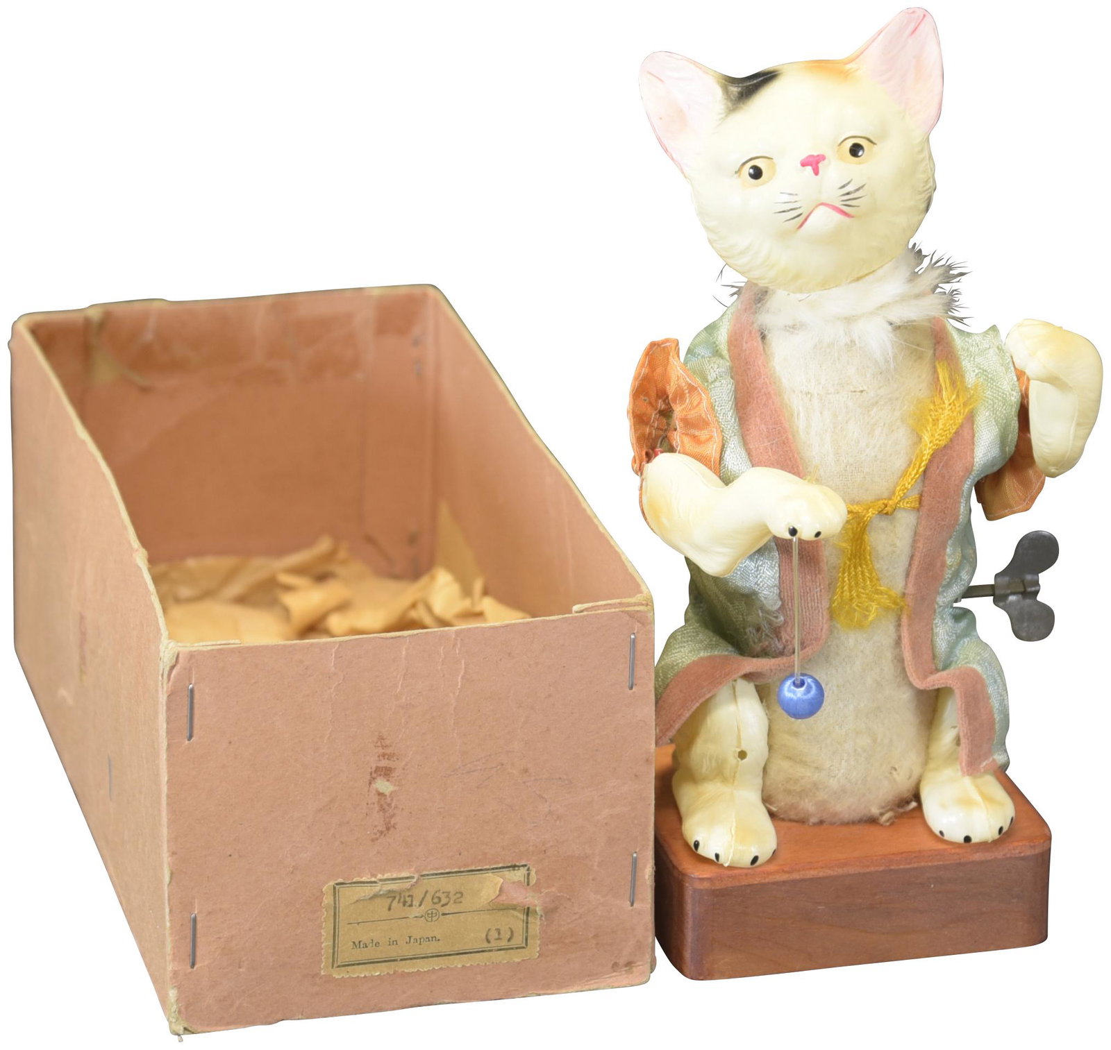 BOXED CELLULOID DRESSED CAT W/ YO-YO (1 of 4)