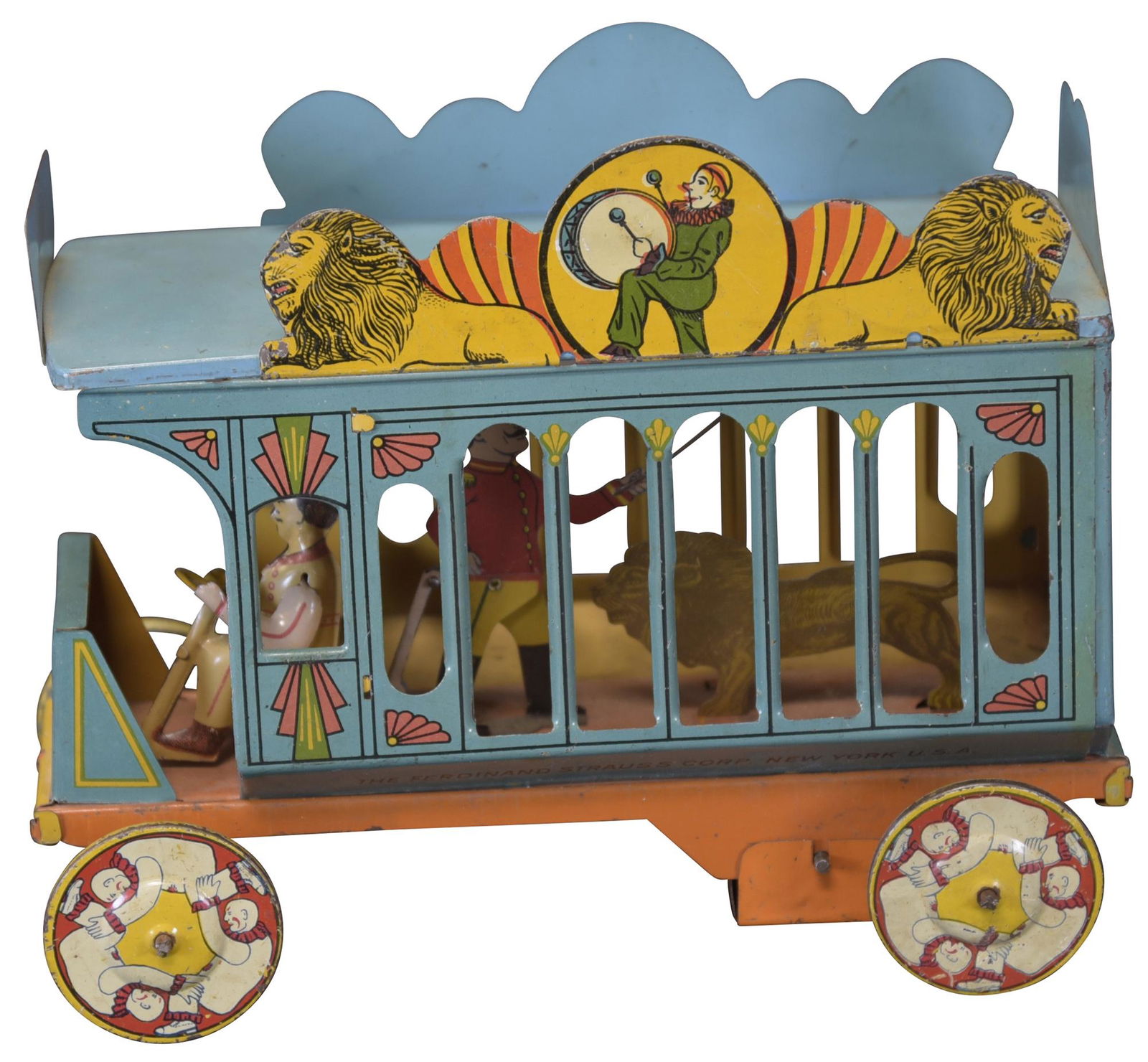 STRAUSS BIG SHOW CIRCUS TRUCK (1 of 4)