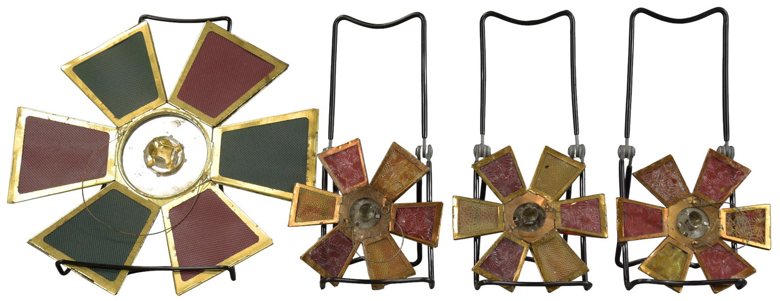 LOT OF FOUR CHRISTMAS LANTERNS (1 of 3)