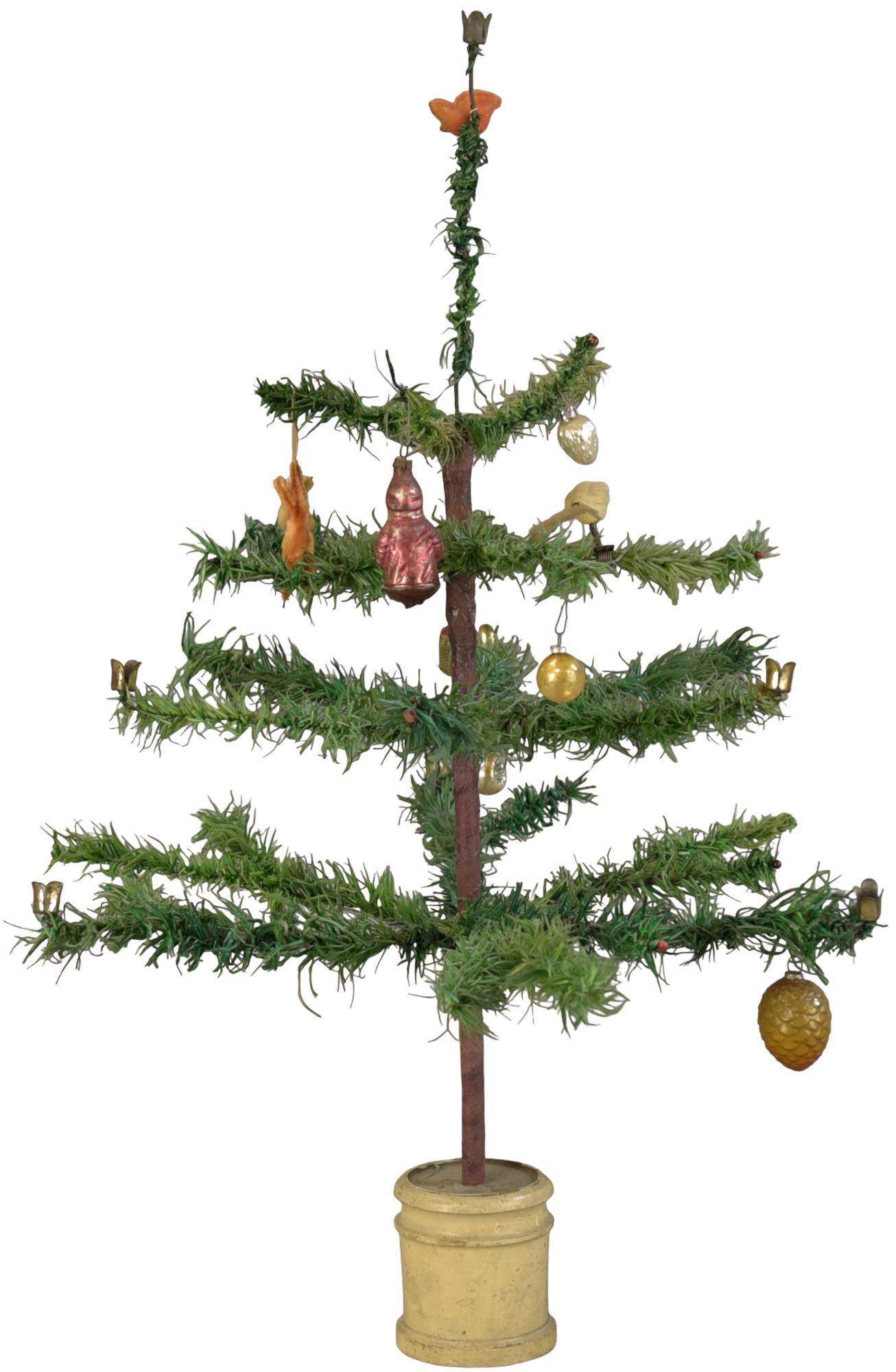 EARLY ROUND BASE FEATHER TREE (1 of 4)