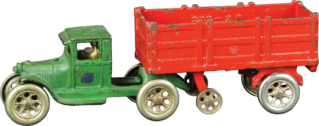 ARCADE TANDEM TRUCK AND TRAILER (1 of 4)