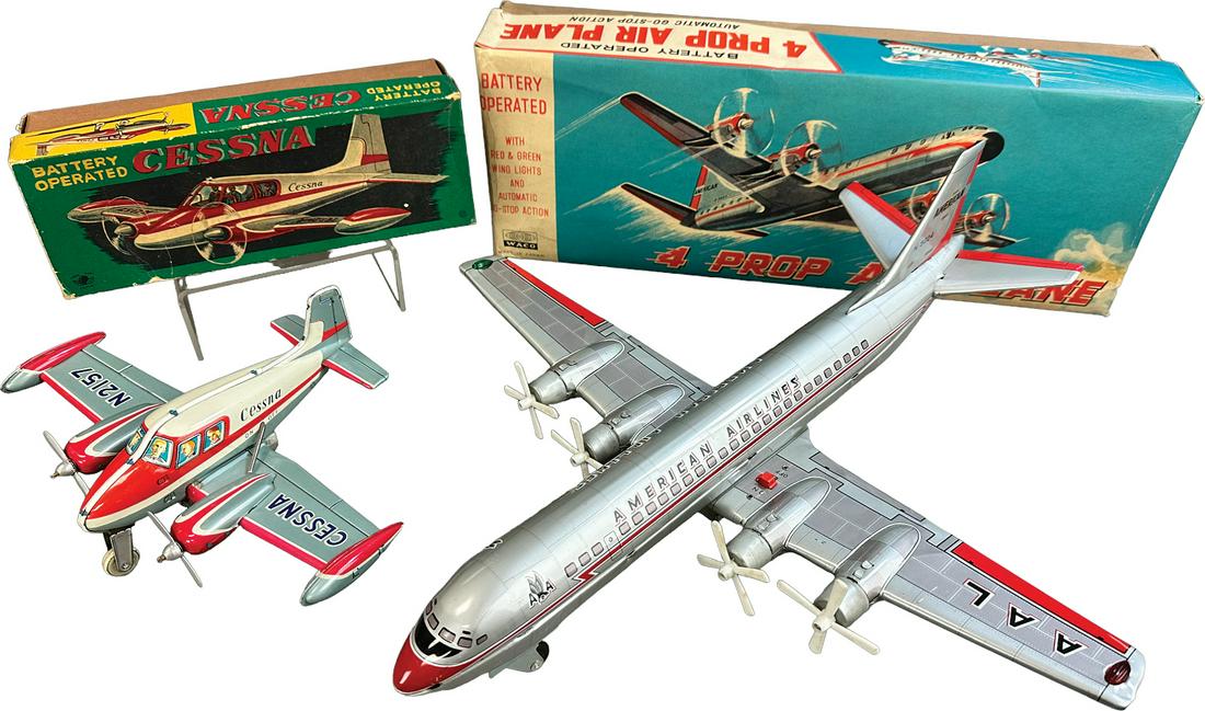 BOXED CESSNA & FOUR PROP AA AIR PLANE: 143. BOXED CESSNA & FOUR PROP AA AIR PLANE | Japan | 16.5" wingspan. | Two edge splits on box lid, otherwise (Excellent Condition) | $200 - $400