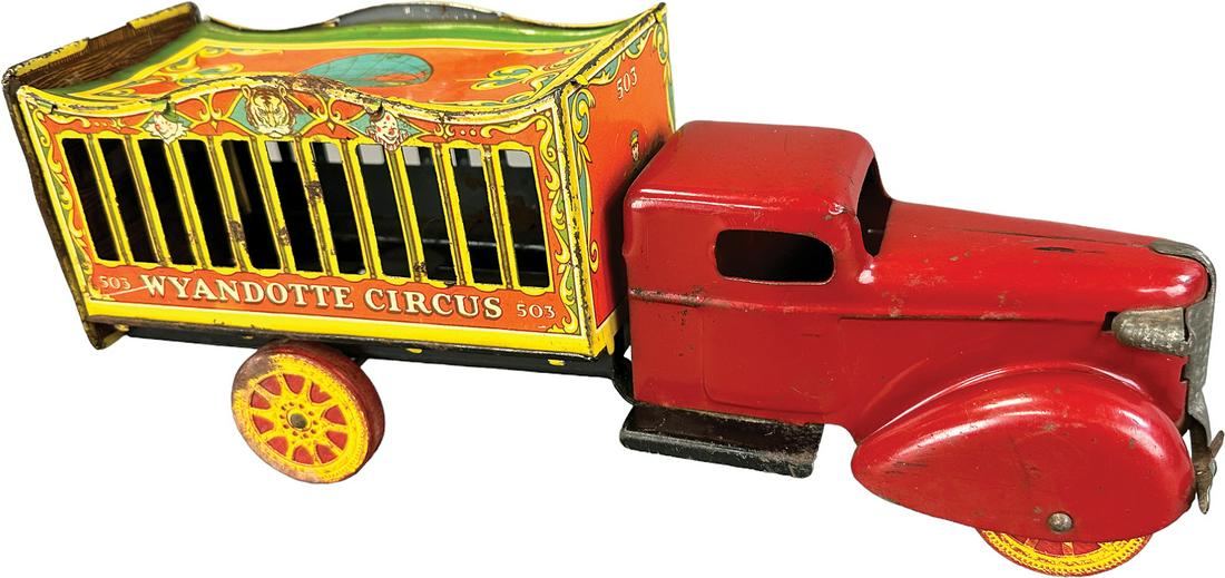 WYANDOTTE CIRCUS TRUCK: 415. WYANDOTTE CIRCUS TRUCK | USA | 11" l. | Missing latch on back door, (Very Good to Excellent Condition) | $200 - $400