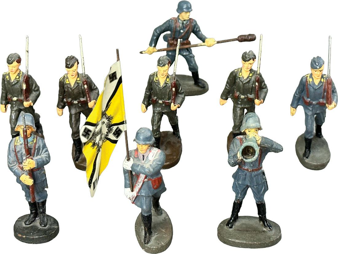 ELASTOLIN LUFTWAFFE FIGURES (1 of 4)