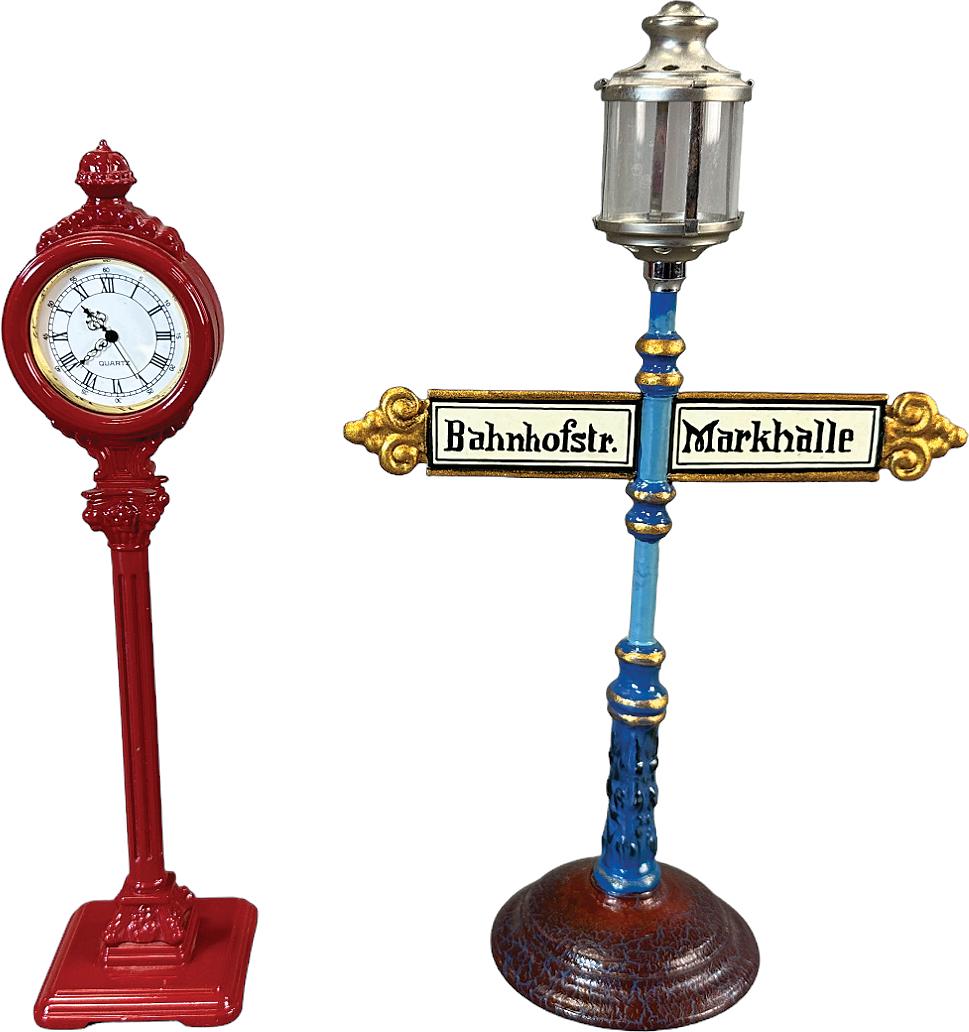 REPRODUCTION MARKLIN LAMP & MTH CLOCK: 1169. REPRODUCTION MARKLIN LAMP & MTH CLOCK | 9" h. | Contemporary, (Near Mint Condition) | $150 - $300