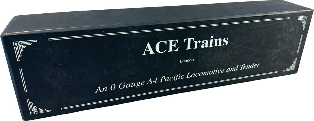 ACE TRAINS "GOLDEN EAGLE" LOCOMOTIVE (1 of 4)