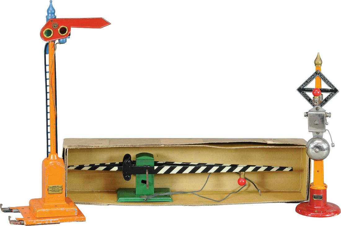 AMERICAN FLYER STANDARD GAUGE ACCESSORIES (1 of 4)